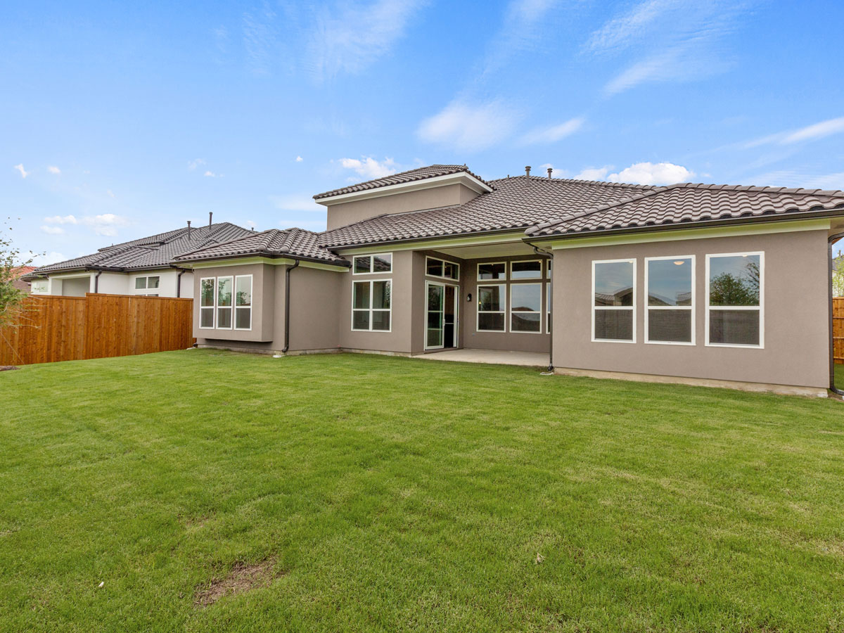 Landon Homes 716 Chesapeake III Frisco TX Patio