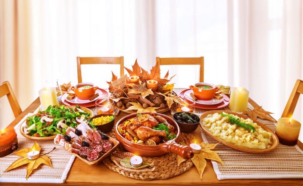9 Ways to Set Your Thanksgiving Table with Style