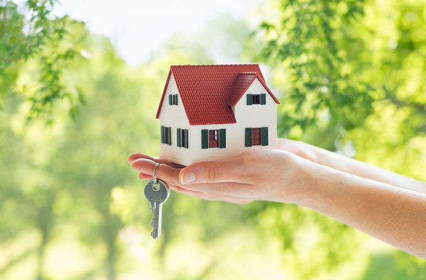 Buy Your Dream Home While Mortgage Rates Are Low