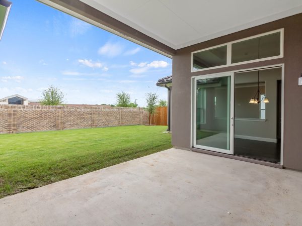Landon Homes 716 Chesapeake III Frisco TX Patio