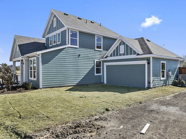 7 Reasons to Use Hardie Plank Siding on Your New Home