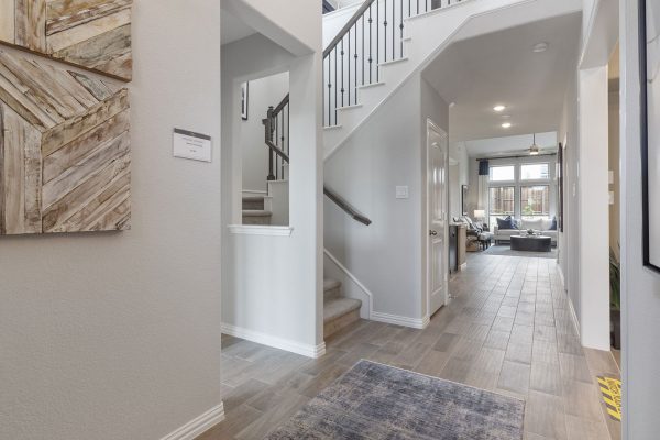 519 Bradley Collection by Landon Homes Entry
