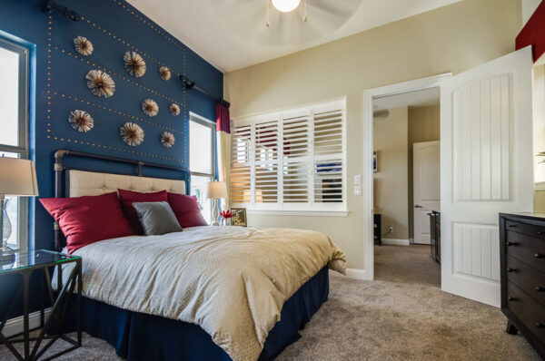 Easy Ways to Decorate a Guest Room